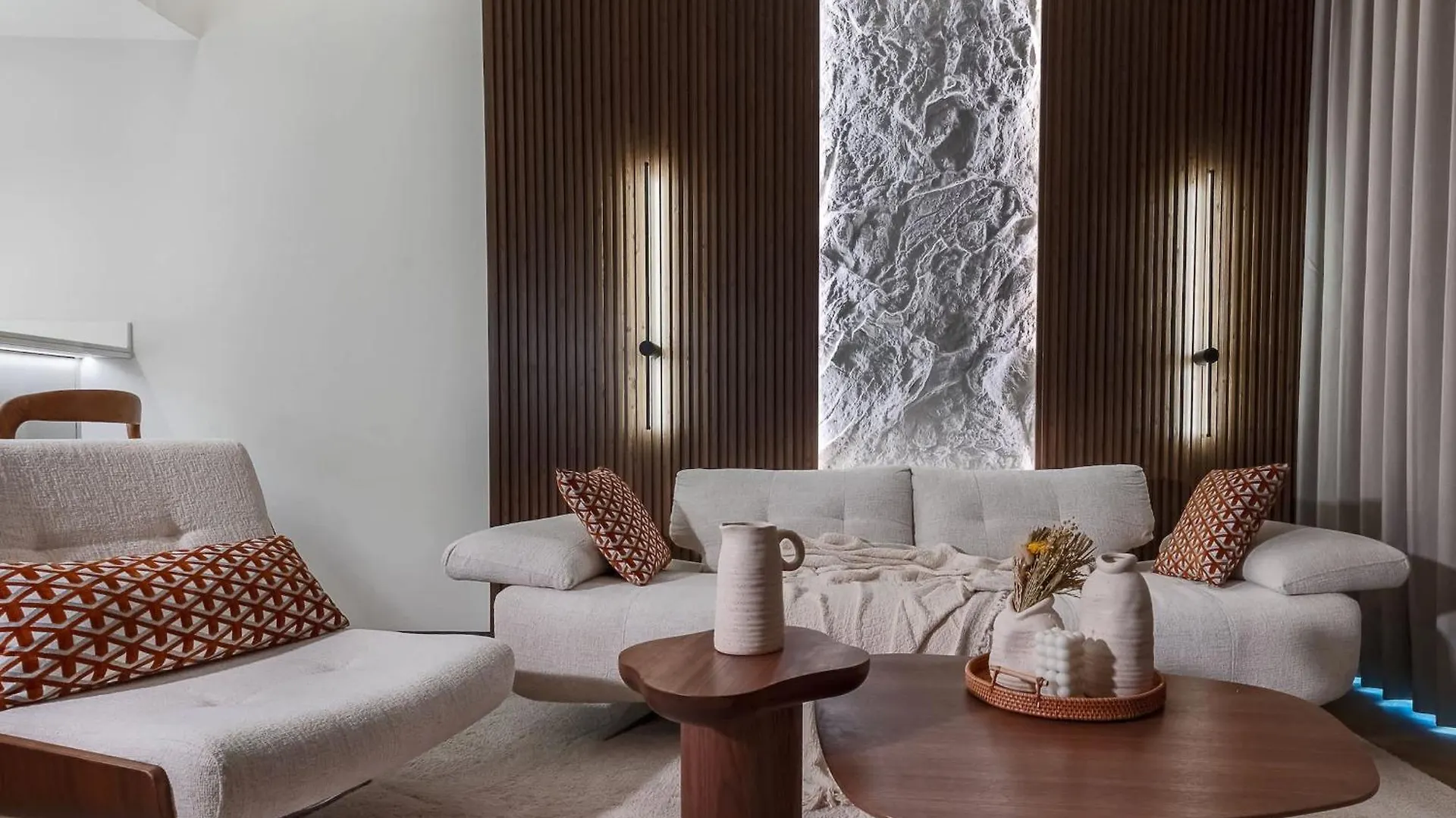 Bnbnova - Seven Palm 1Br - Rooftop Pool & Private Beach Dubai United Arab Emirates